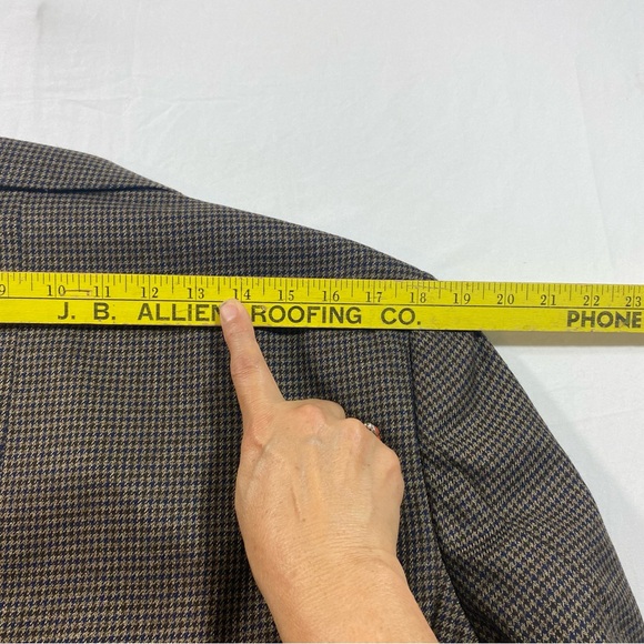 Tommy Hilfiger Blazer Jacket Men’s 40R Herringbone Plaid Brown black Sports Coat - Picture 8 of 15